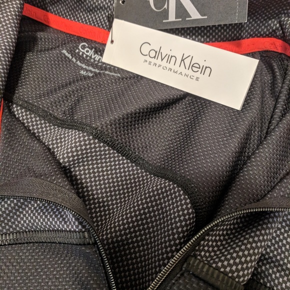 Men's Calvin Klein Active Pullover - Picture 5 of 6